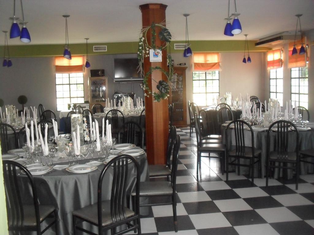 Hostal San Luis Almodóvar del Río Extérieur photo